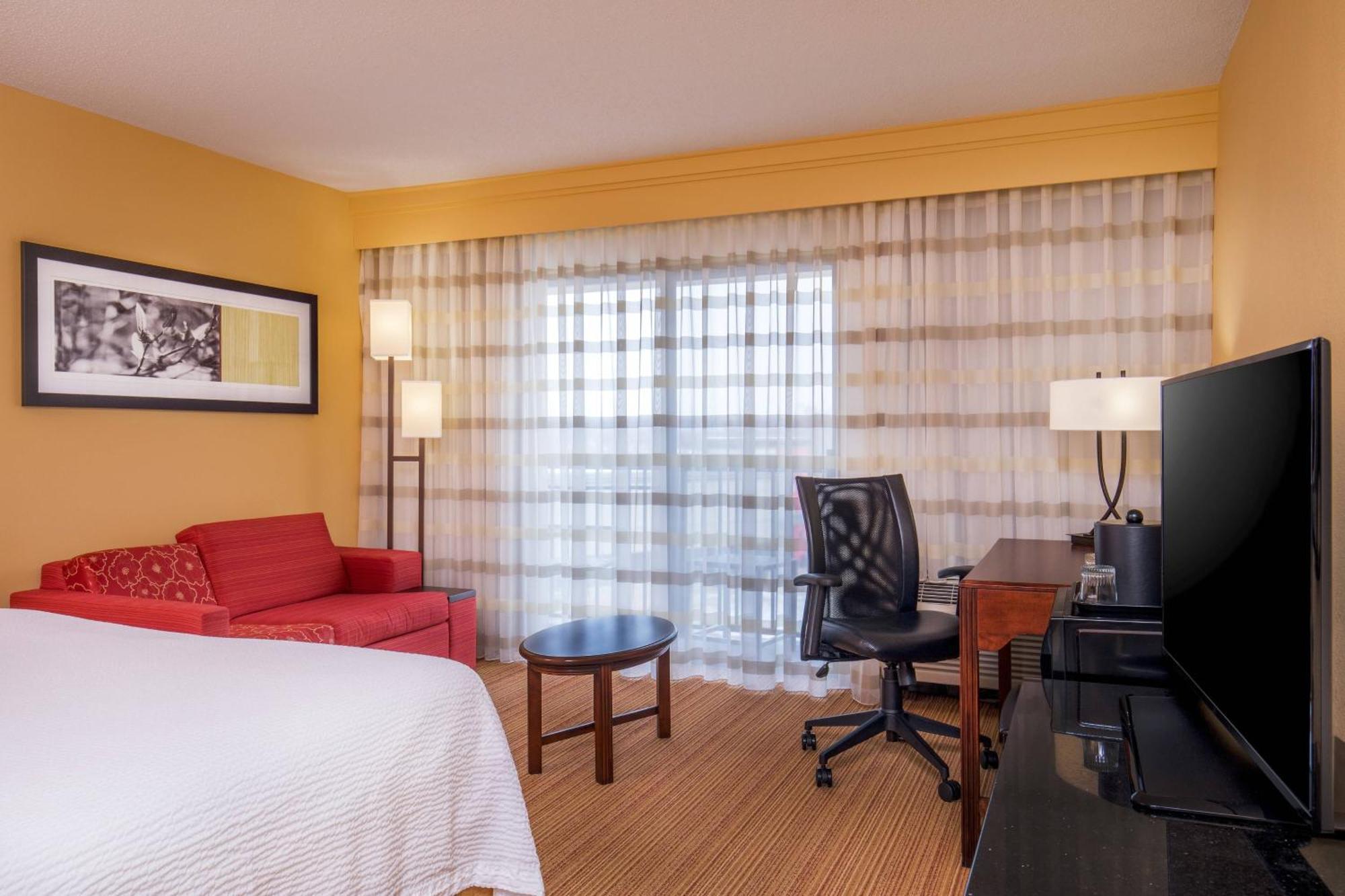 Courtyard Hartford แมนเชสเตอร์ ภายนอก รูปภาพ